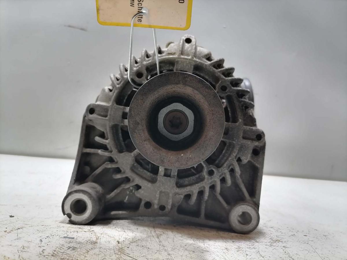 BMW 3er E46 Bj.2000 original Lichtmaschine Generator 2.5 125kw